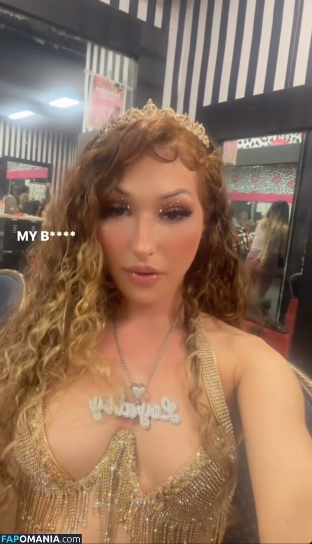 LoyaltyraeLynn / https: Nudo OnlyFans  Foto trapelata #3