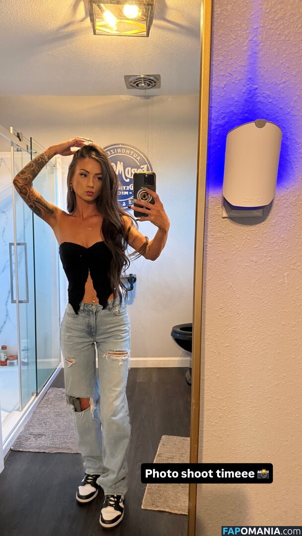 Hannah Martinez / Hannah13 / LS1Hannah Nudo OnlyFans  Foto trapelata #4