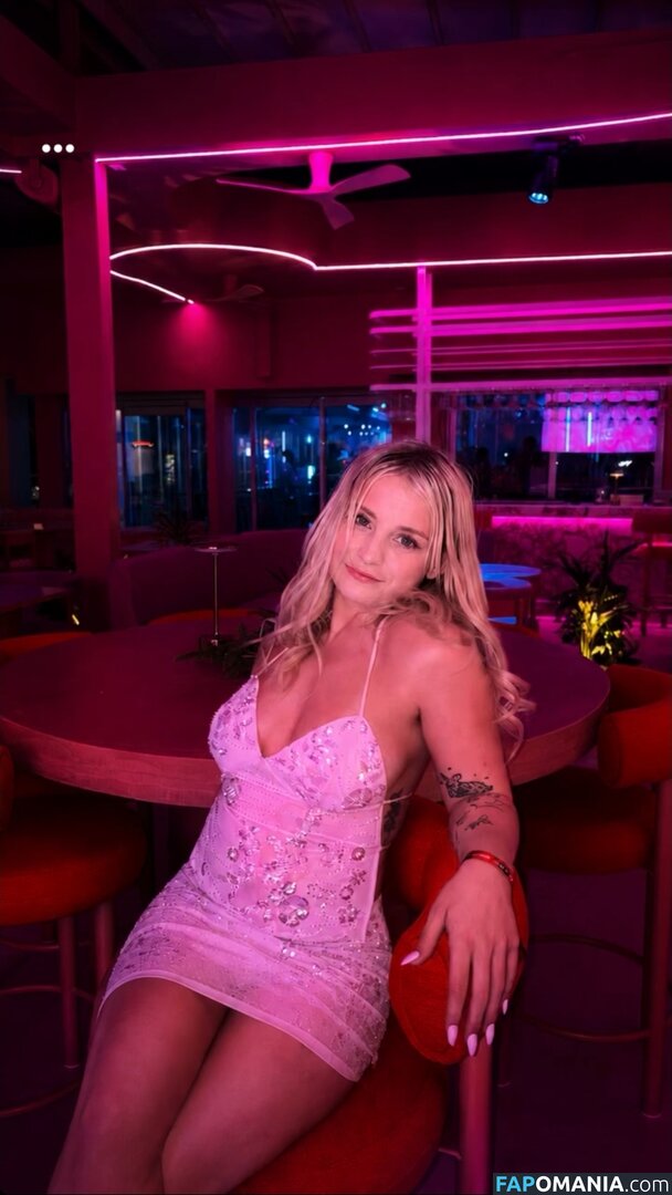 luceoliviaxo / lucyxoliviaa Nudo OnlyFans  Foto trapelata #9
