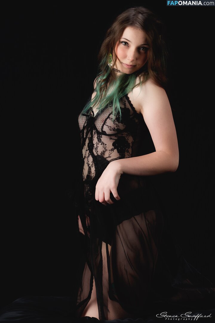 Luckicharmed / lucki.charmed Nudo OnlyFans  Foto trapelata #16