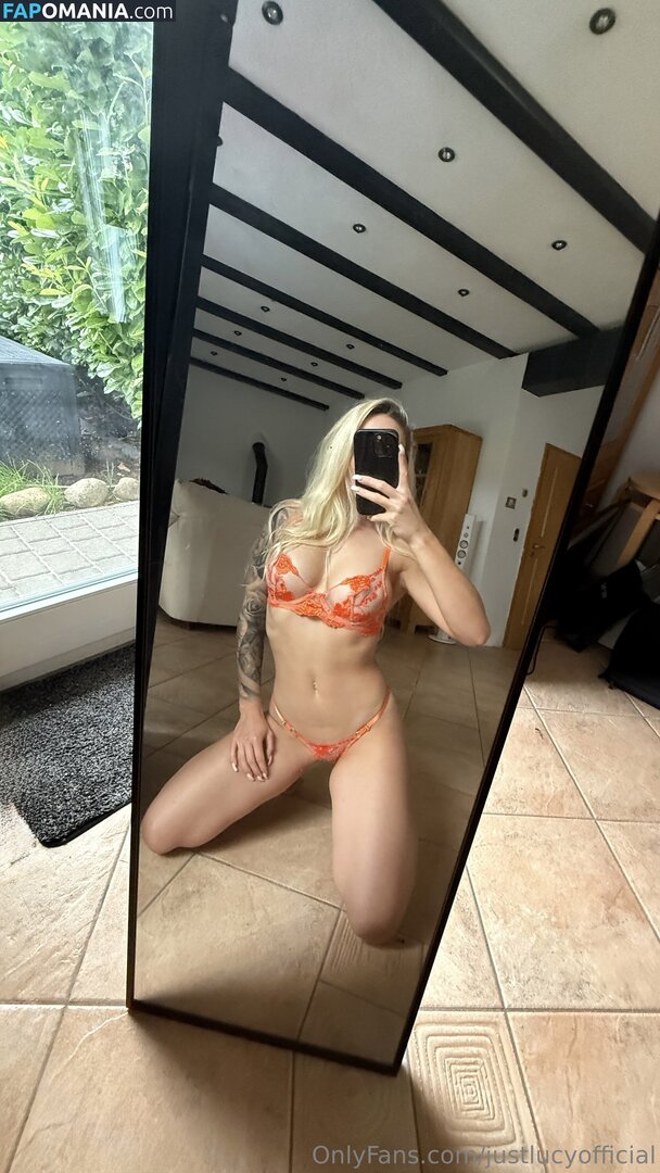 Lucy Cat / justlucy94 / justlucyofficial / lucyskkrr Nudo OnlyFans  Foto trapelata #4