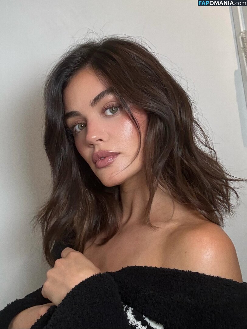 Lucy Hale / lucyhale Nudo OnlyFans  Foto trapelata #993