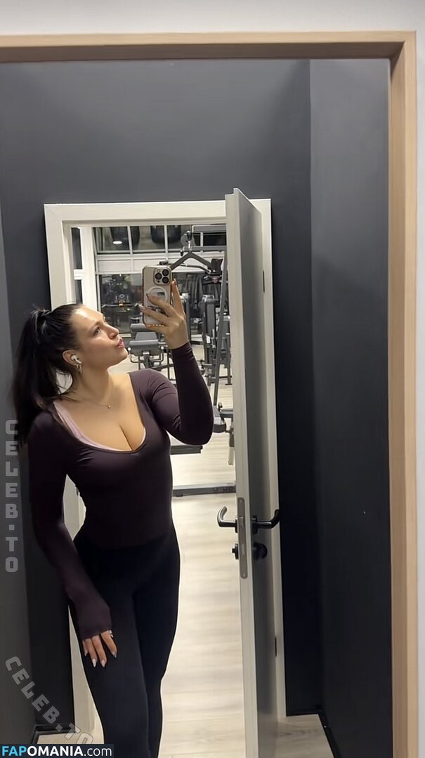 Lucy Lacht / lucy.lacht / lucy_lacht / lucylacht Nudo OnlyFans  Foto trapelata #161