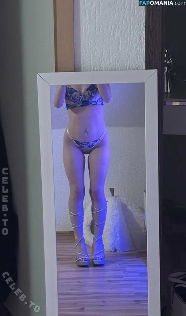 Lucy Müller / https: / luisaahartmann / luisaamachtfaxxen / luisahartmann Nudo OnlyFans  Foto trapelata #6