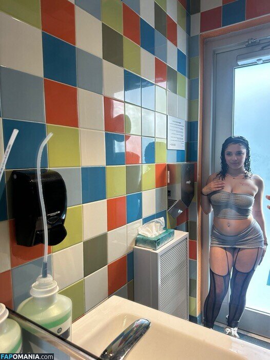 Coldheartednani / ___kissedbyanangel / luhrubia Nudo OnlyFans  Foto trapelata #8