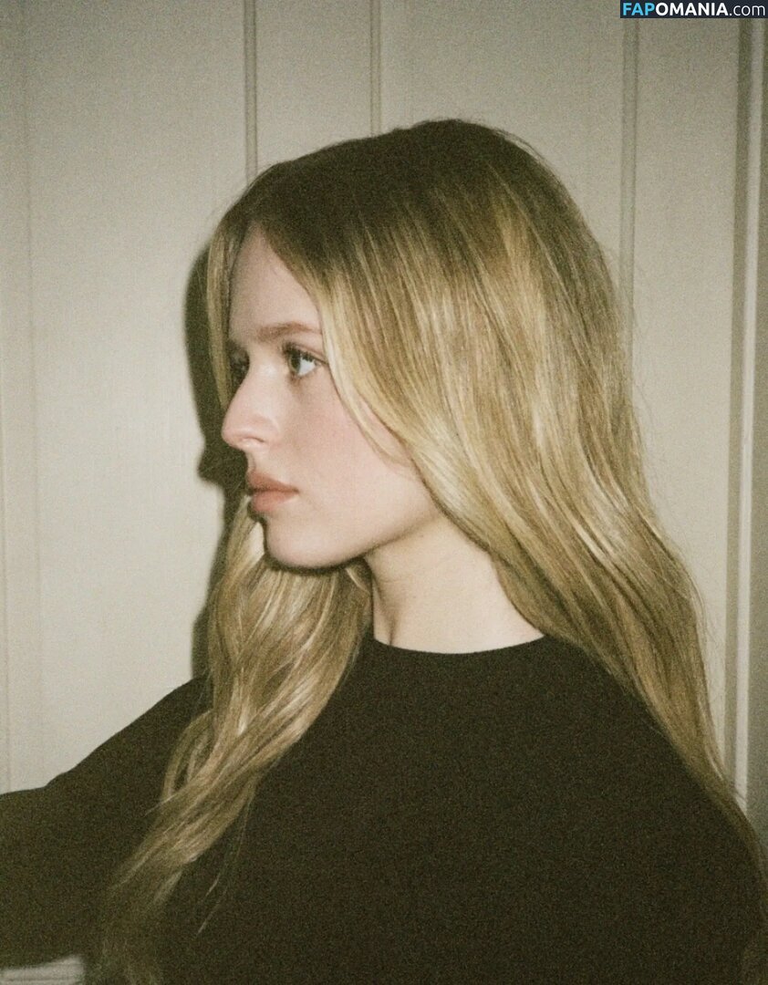Lulu Wilson / luluswilson Nudo OnlyFans  Foto trapelata #3