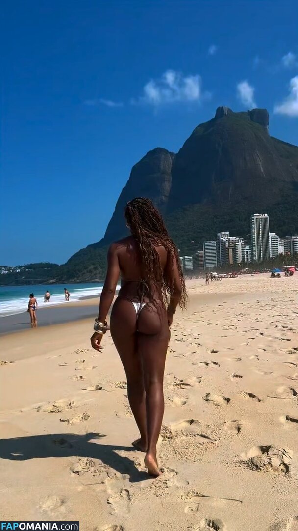 Lumena Aleluia / LumenaAleluia / lumena.aleluia Nudo OnlyFans  Foto trapelata #77