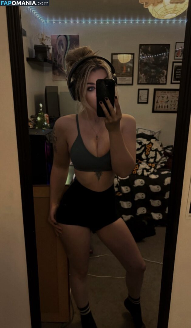 https: / luuucy813 Nudo OnlyFans  Foto trapelata #11
