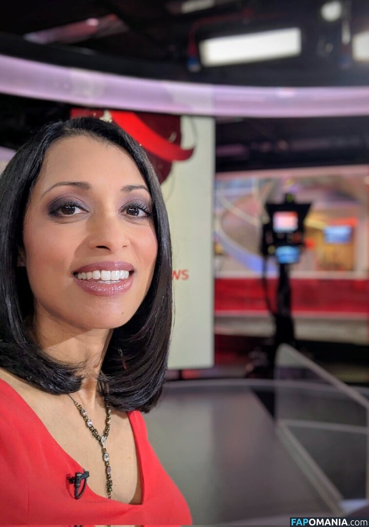 Luxma Gopal TV Presenter Nudo OnlyFans  Foto trapelata #3