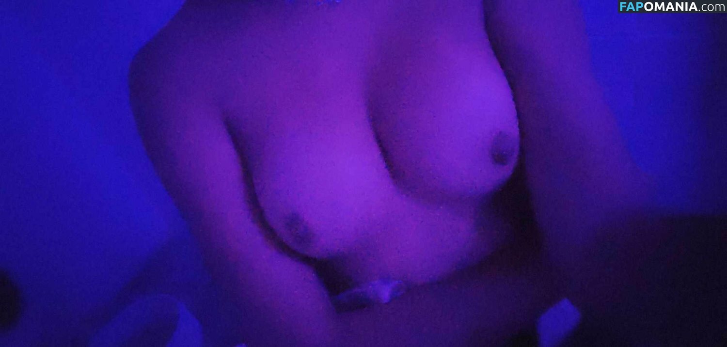Luz Gabriela / gab_.y._ Nudo OnlyFans  Foto trapelata #5