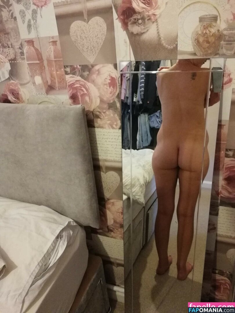 Lyl_24 / layla_24 Nudo OnlyFans  Foto trapelata #3