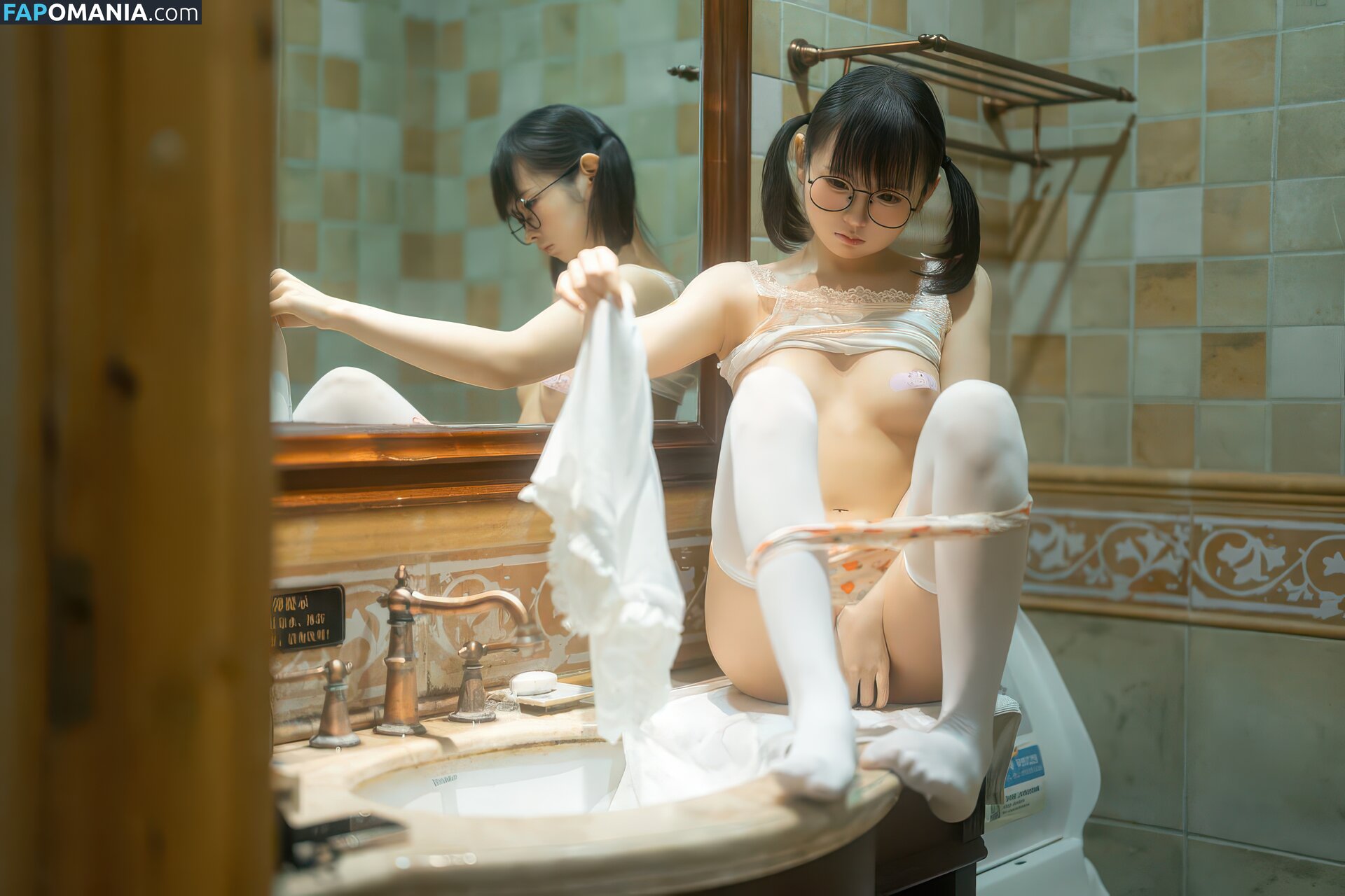 LynnLi7698 / 学徒林恩 / 幼水铃衣 / 幼水铃衣m Nudo OnlyFans  Foto trapelata #4