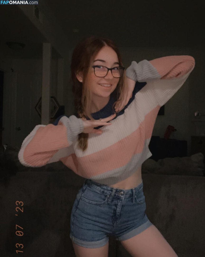 Lyssaurora Nudo OnlyFans  Foto trapelata #25