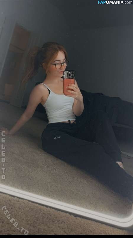 Lyssaurora / https: Nudo OnlyFans  Foto trapelata #358