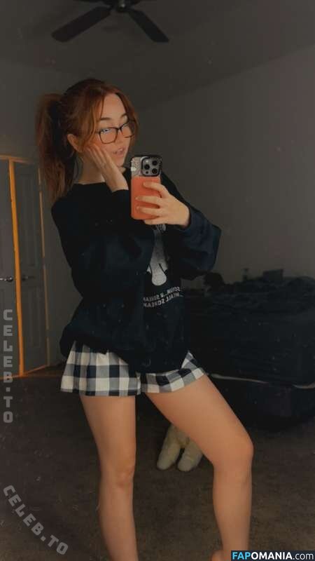 Lyssaurora / https: Nudo OnlyFans  Foto trapelata #362