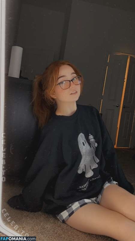 Lyssaurora / https: Nudo OnlyFans  Foto trapelata #373