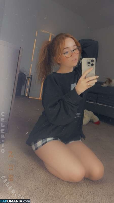 Lyssaurora / https: Nudo OnlyFans  Foto trapelata #377