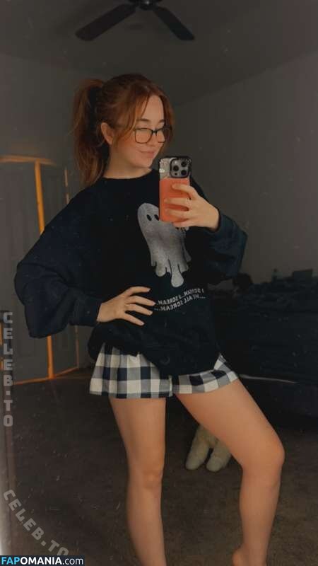 Lyssaurora / https: Nudo OnlyFans  Foto trapelata #378