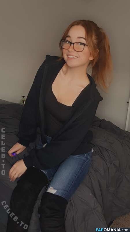 Lyssaurora / https: Nudo OnlyFans  Foto trapelata #392