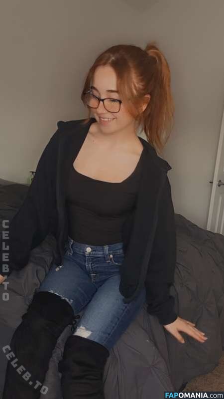 Lyssaurora / https: Nudo OnlyFans  Foto trapelata #393