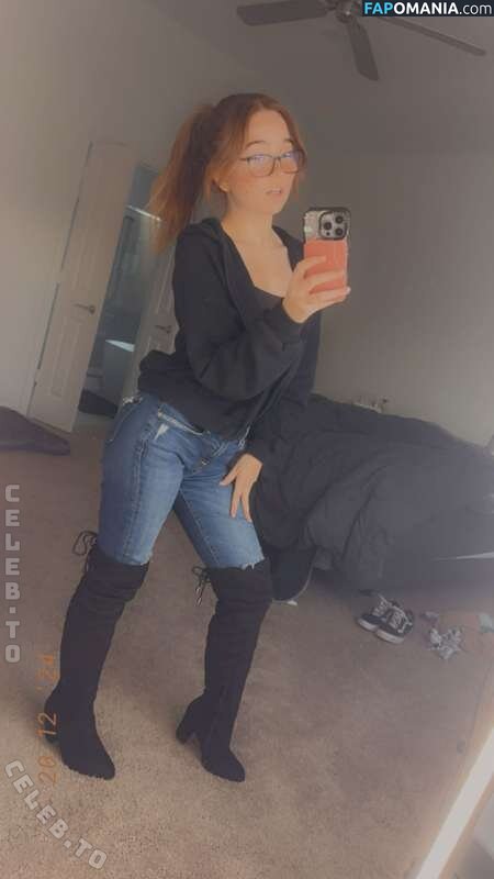 Lyssaurora / https: Nudo OnlyFans  Foto trapelata #397