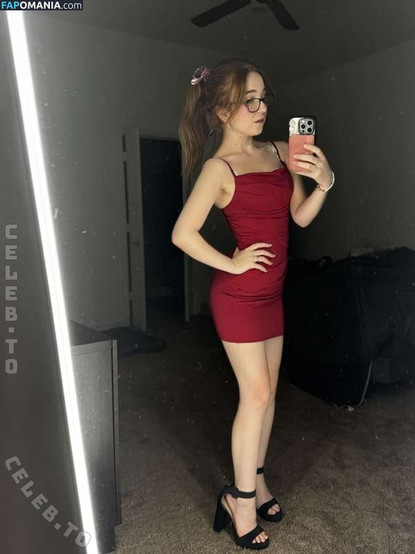 Lyssaurora / https: Nudo OnlyFans  Foto trapelata #406