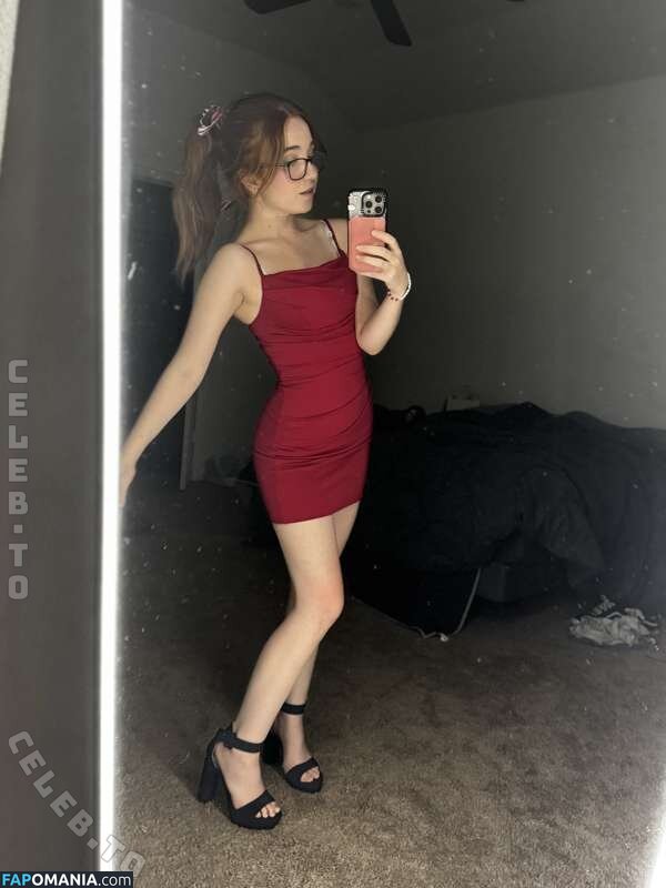 Lyssaurora / https: Nudo OnlyFans  Foto trapelata #413