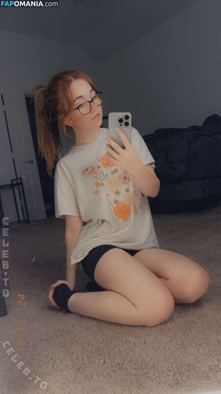 Lyssaurora / https: Nudo OnlyFans  Foto trapelata #422