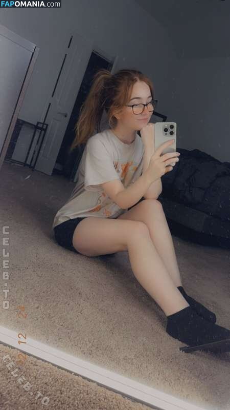 Lyssaurora / https: Nudo OnlyFans  Foto trapelata #435