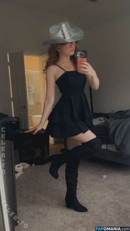 Lyssaurora / https: Nudo OnlyFans  Foto trapelata #477