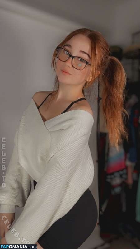 Lyssaurora / https: Nudo OnlyFans  Foto trapelata #531