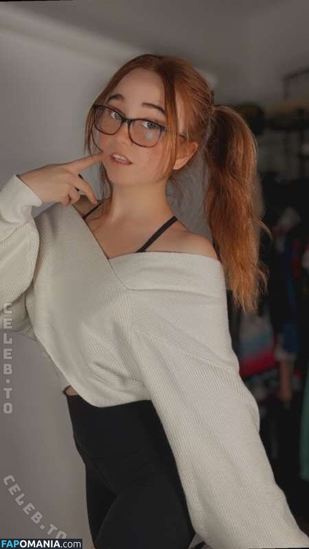 Lyssaurora / https: Nudo OnlyFans  Foto trapelata #535