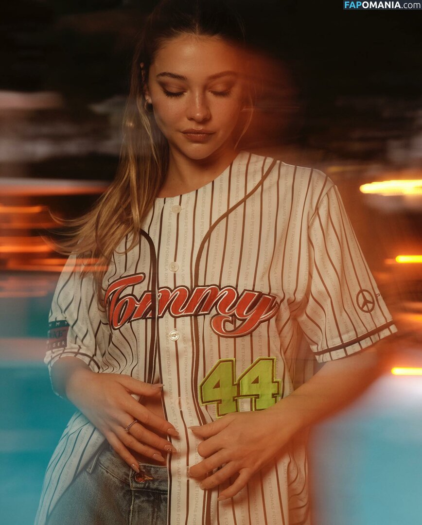 Madelyn Cline / madelyncline Nudo OnlyFans  Foto trapelata #215