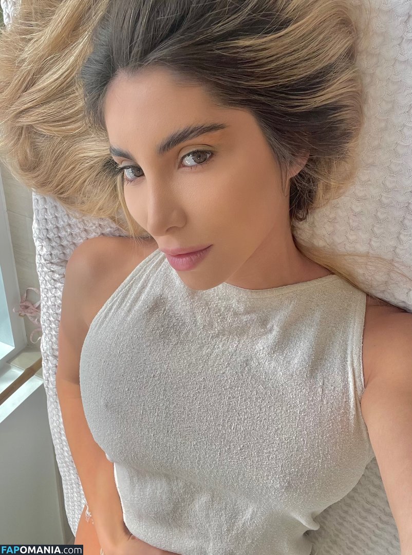 Madlen / esmeraldai / esmeraldai_xx / madlenesmer Nudo OnlyFans  Foto trapelata #22