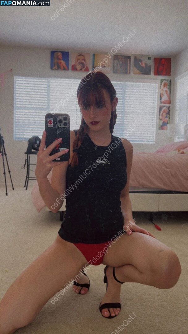 Magazine.rooster / Maggie Roscher Nudo OnlyFans  Foto trapelata #18