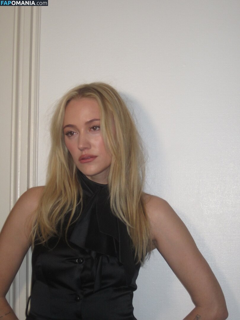 Maika Monroe / maikamonroe Nudo OnlyFans  Foto trapelata #17