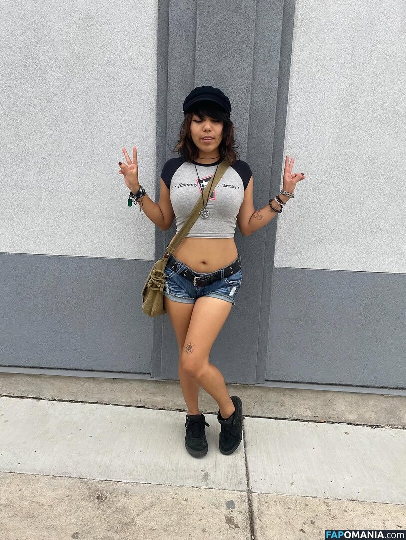 makeoutradio / makeoutradio2.0 Nudo OnlyFans  Foto trapelata #1