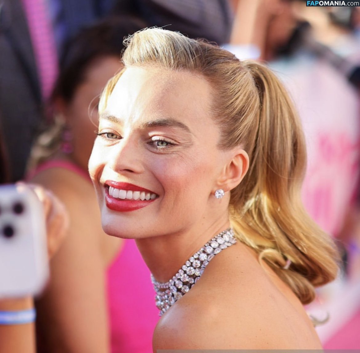 Margot Robbie Nudo Foto trapelata #200