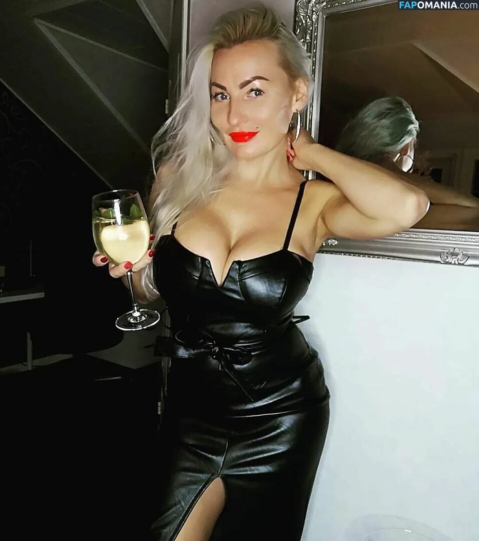 Marika Fingerroos / MarikaFinkku / fingerroos.marika / marikafingerroos Nudo OnlyFans  Foto trapelata #36