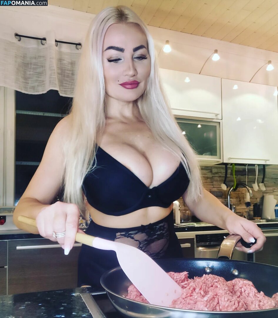 Marika Fingerroos / MarikaFinkku / fingerroos.marika / marikafingerroos Nudo OnlyFans  Foto trapelata #42