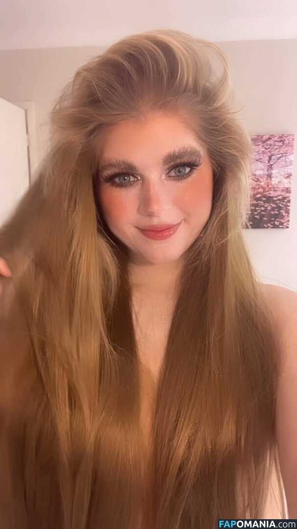 Marina Joyce / marinamewmeow Nudo OnlyFans  Foto trapelata #3