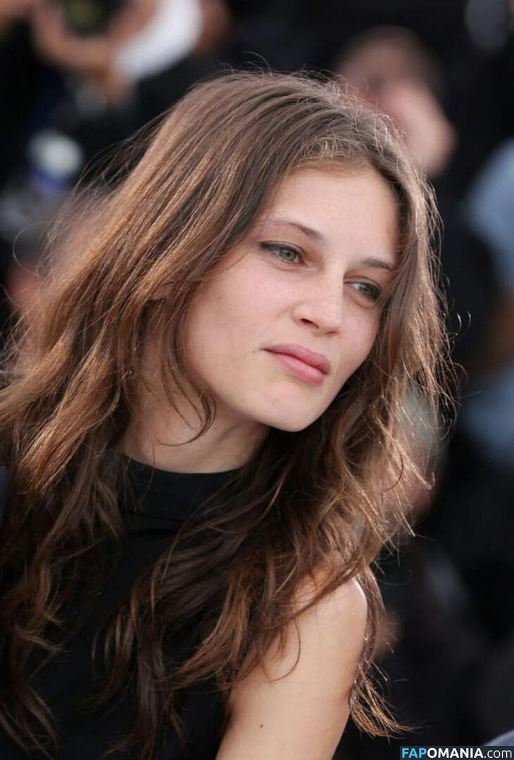 Marine Vacth / https: / marine_vacth / marinvacth Nudo OnlyFans  Foto trapelata #6