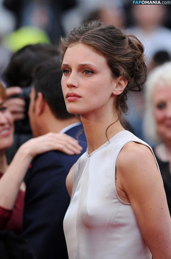 Marine Vacth / https: / marine_vacth / marinvacth Nudo OnlyFans  Foto trapelata #7