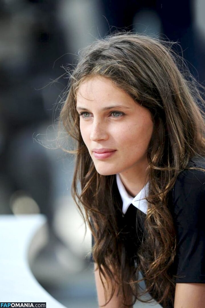 Marine Vacth / https: / marine_vacth / marinvacth Nudo OnlyFans  Foto trapelata #9