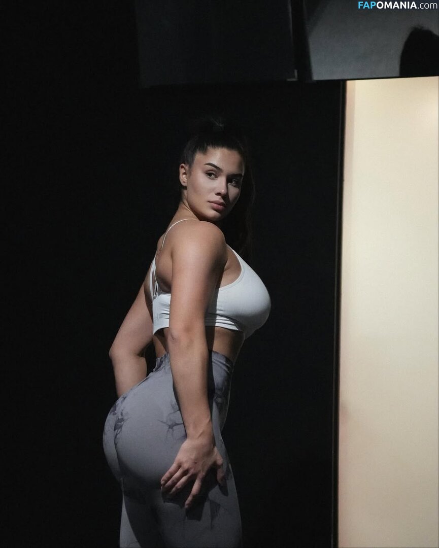 Marisa Godinho / https: / marisabgodinho Nudo OnlyFans  Foto trapelata #13