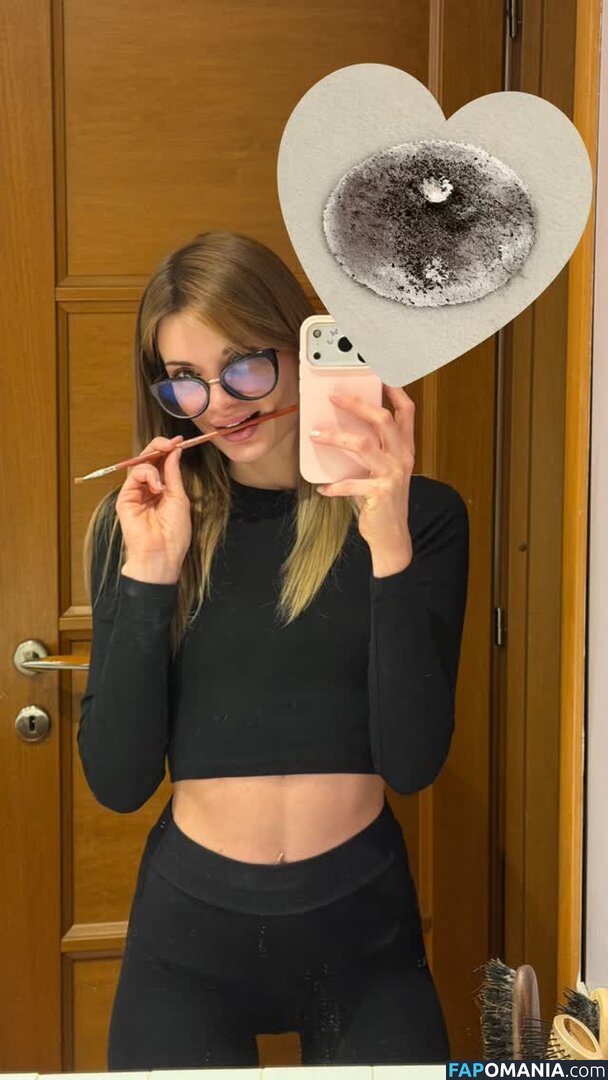 Martina Ragozza / https: / martinaragozza Nudo OnlyFans  Foto trapelata #14