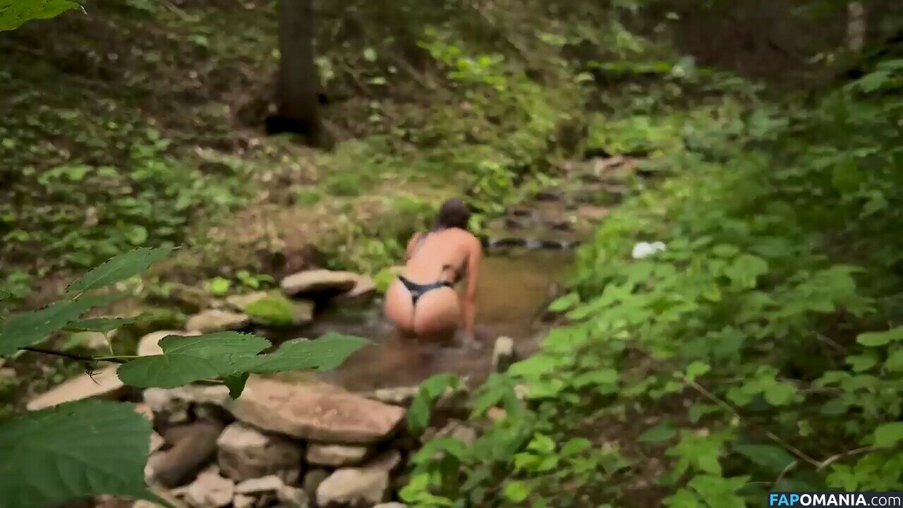 Marusya Shiklina / Marusya outdoors / marusya / marusya.shiklina Nudo OnlyFans  Foto trapelata #37