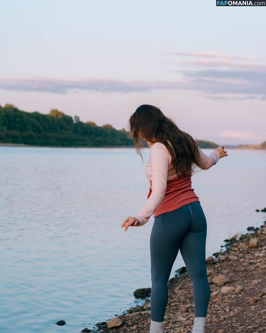 Marusya Shiklina / Marusya outdoors / marusya / marusya.shiklina Nudo OnlyFans  Foto trapelata #71