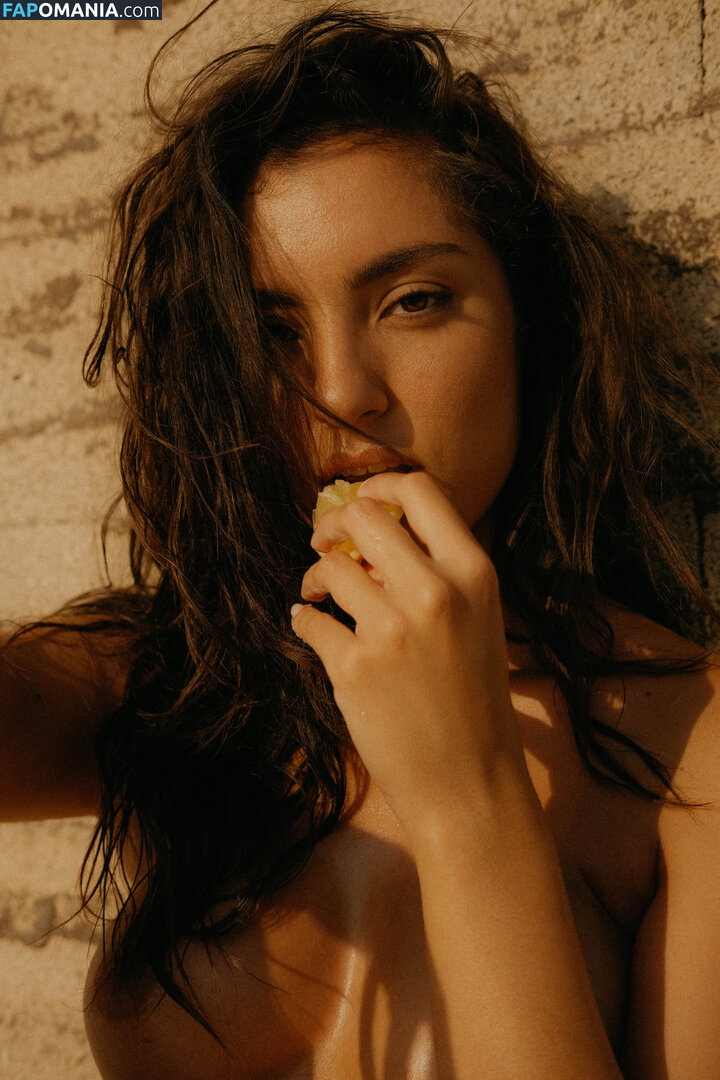 Mathilde Lasry / MathildeLsry / user Nudo OnlyFans  Foto trapelata #67