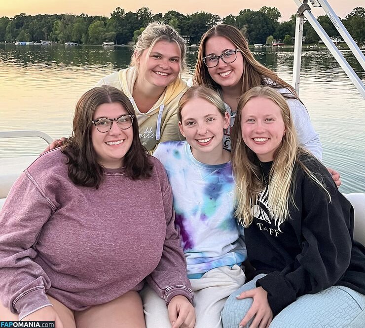 Maura / maurahiggins / pennyliciouss Nudo OnlyFans  Foto trapelata #6